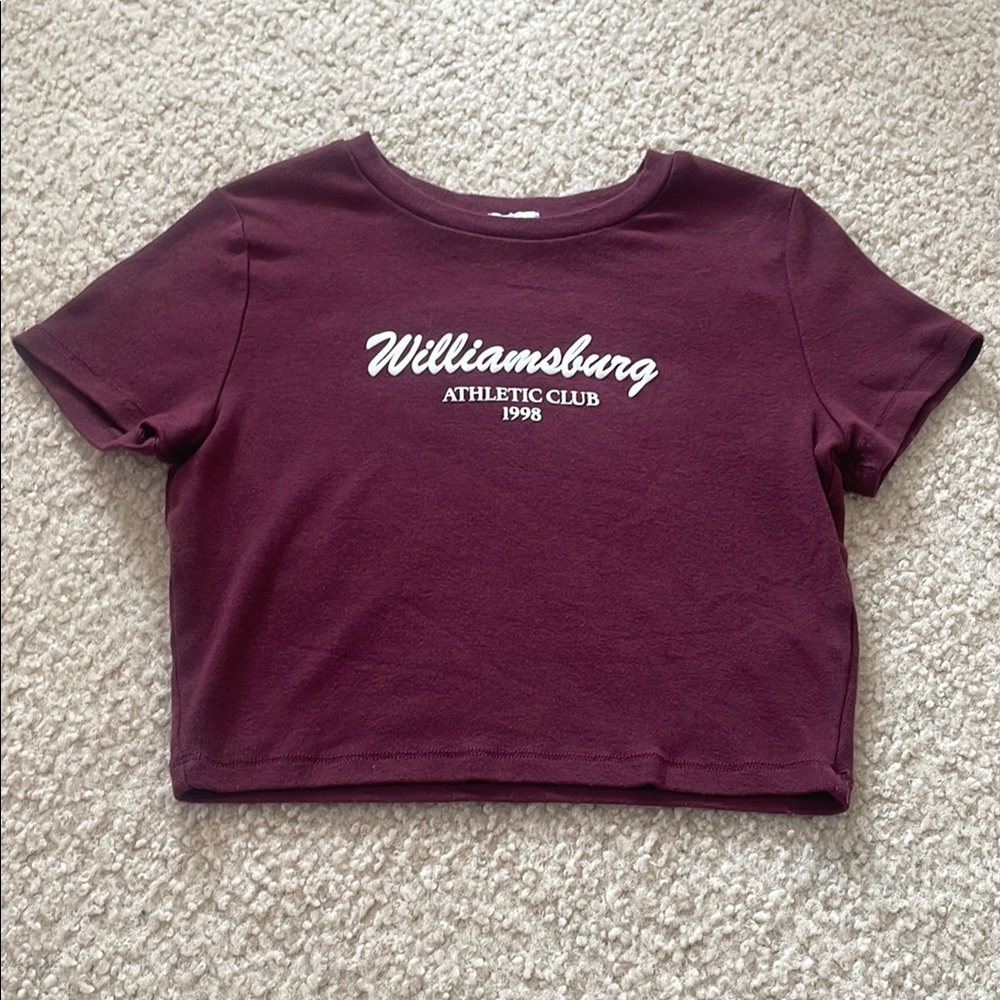 Garage Williamsburg Athletic Club Maroon Crop Top Short Sleeves M